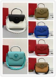 Picture of Versace Lady Handbags _SKUfw114108146fw